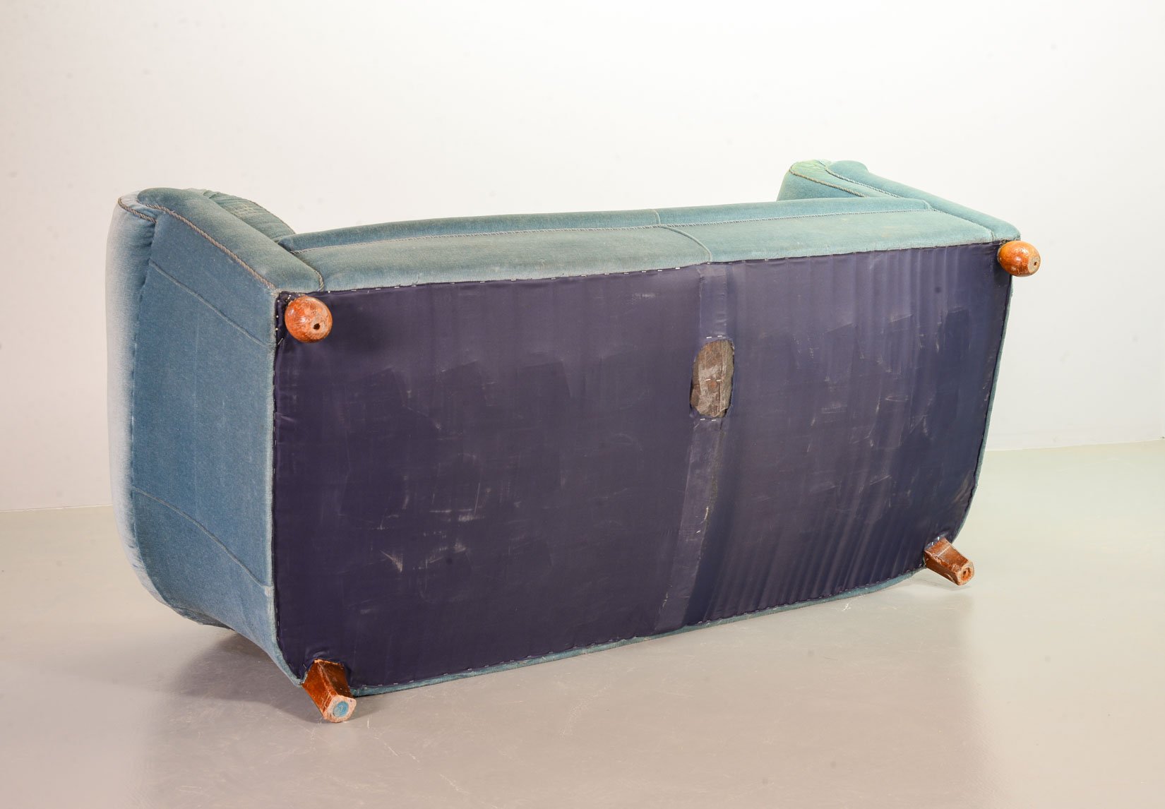 Chesterfield Duotone Two-Seat Victorian Sofa in Frosted Blue and Moss Green Velvet, 1950s