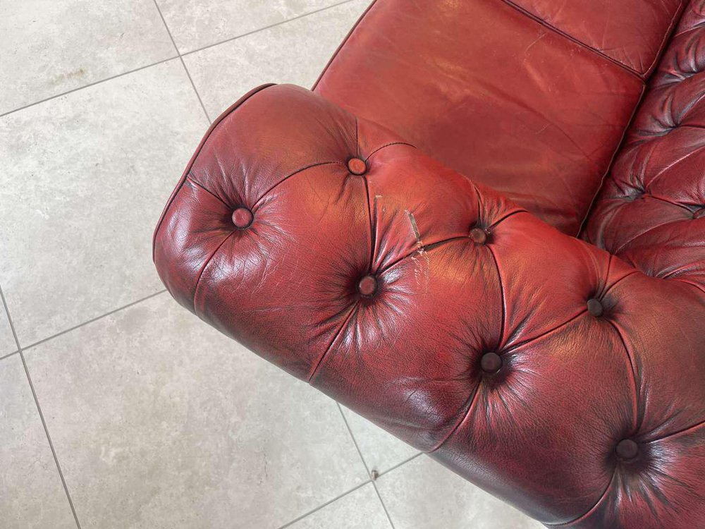 Chesterfield Red 3 Seater Sofa