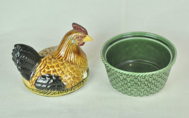 Chicken-Shaped Egg Cup with Green Base, 1970s-ROJ-2041055