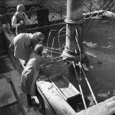 Children Drinking Water From Fountain Heidelberg, Germany 1936, Printed 2021-DYV-990665