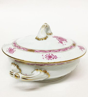 Chinese Bouquet Raspberry Porcelain Tureens with Handles from Herend, Set of 3-UCH-1224470