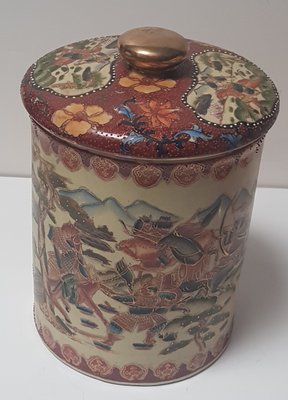 Chinese Cloisonne Lidded Box with Gold-Plated Knob, 1920s-QDP-713028