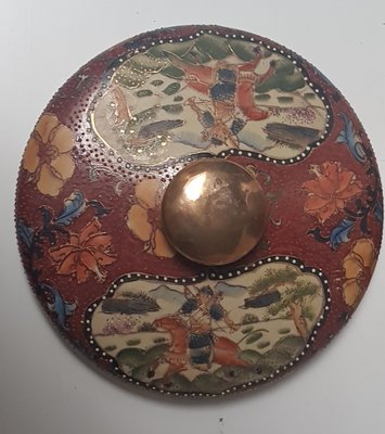 Chinese Cloisonne Lidded Box with Gold-Plated Knob, 1920s-QDP-713028