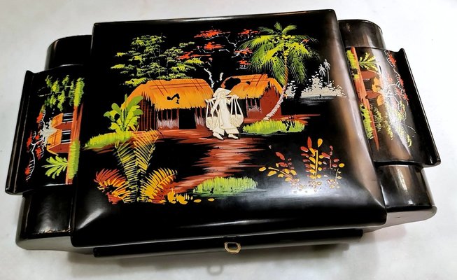 Chinese Lacquer Hand-Painted Box with Mirror-QRS-1264298