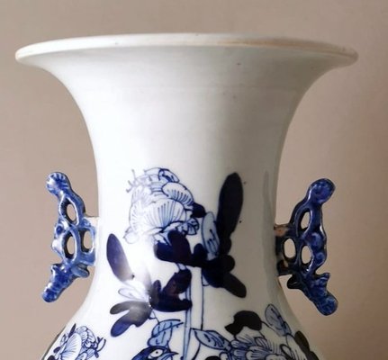 Chinese Porcelain Baluster Vase with Cobalt Blue Floral Decoration, 1888-QRS-1761540