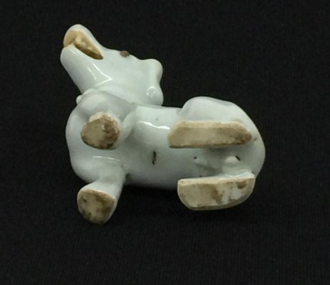 Chinese Porcelain Sitting Dog, Dehua, Qing Dynasty, Kangxi Era-UCH-1224684