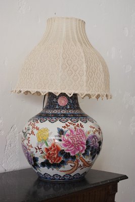 Chinese Vase Table Lamp with Hand-Embroidered Lace Shade, 1950s-KNM-884875