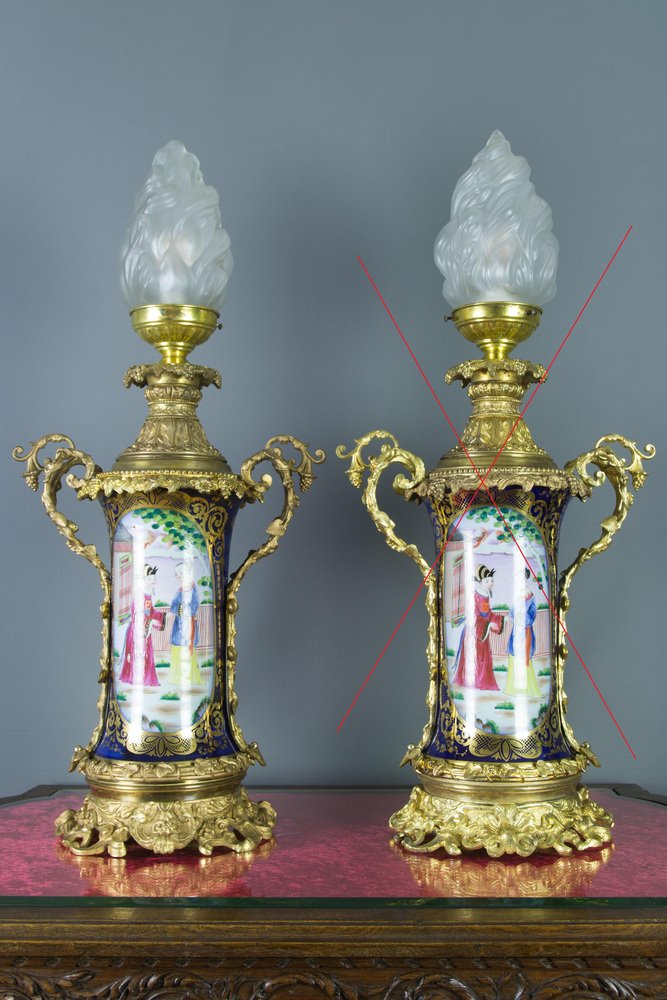 Chinoiserie Style French Gilt Bronze and Hand Painted Porcelain Table Lamp