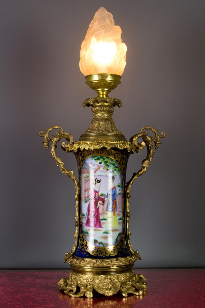 Chinoiserie Style French Gilt Bronze and Hand Painted Porcelain Table Lamp