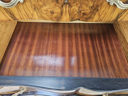 Chippendale Style Chest of Drawers in Burr Walnut and Blond Walnut with Glass Top, 1940-ZUW-2023430