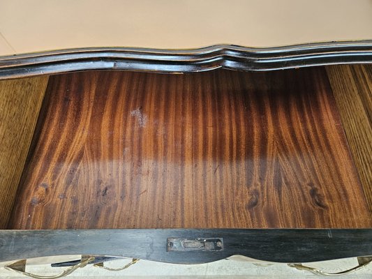 Chippendale Style Chest of Drawers in Burr Walnut and Blond Walnut with Glass Top, 1940-ZUW-2023430