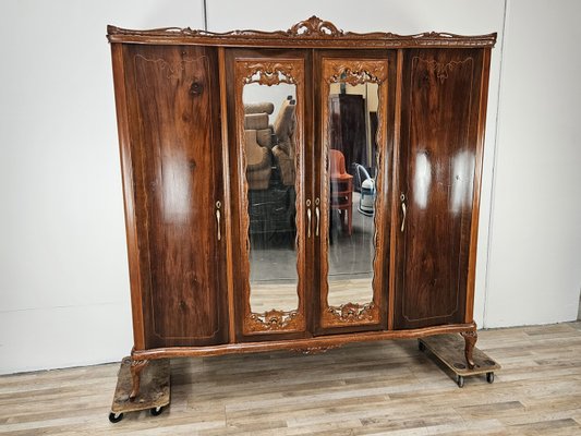 Chippendale Style Walnut and Maple Wardrobe, 1930-ZUW-2022725