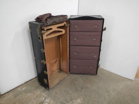 Clothes Trunk, 1930s-WWQ-1345292