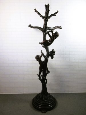 Coat Rack in Wood Carved with Tree and Putti-PWG-1750093