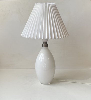 Cocoon Table Lamp in White Glass by Peter Svarrer from Holmegaard-LCR-1718669