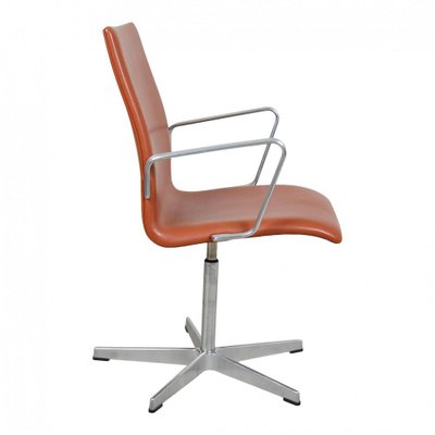 Cognac Classic Leather Oxford Chair by Arne Jacobsen, 2007-MTD-1400362