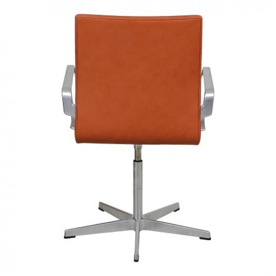 Cognac Classic Leather Oxford Chair by Arne Jacobsen, 2007-MTD-1400362