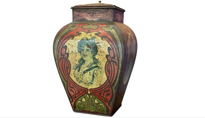 Collectible Art Nouveau Lidded Box, 1920s-JO-912389