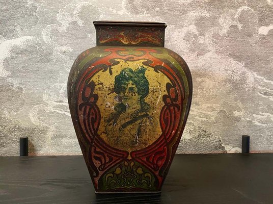 Collectible Art Nouveau Lidded Box, 1920s-JO-912389