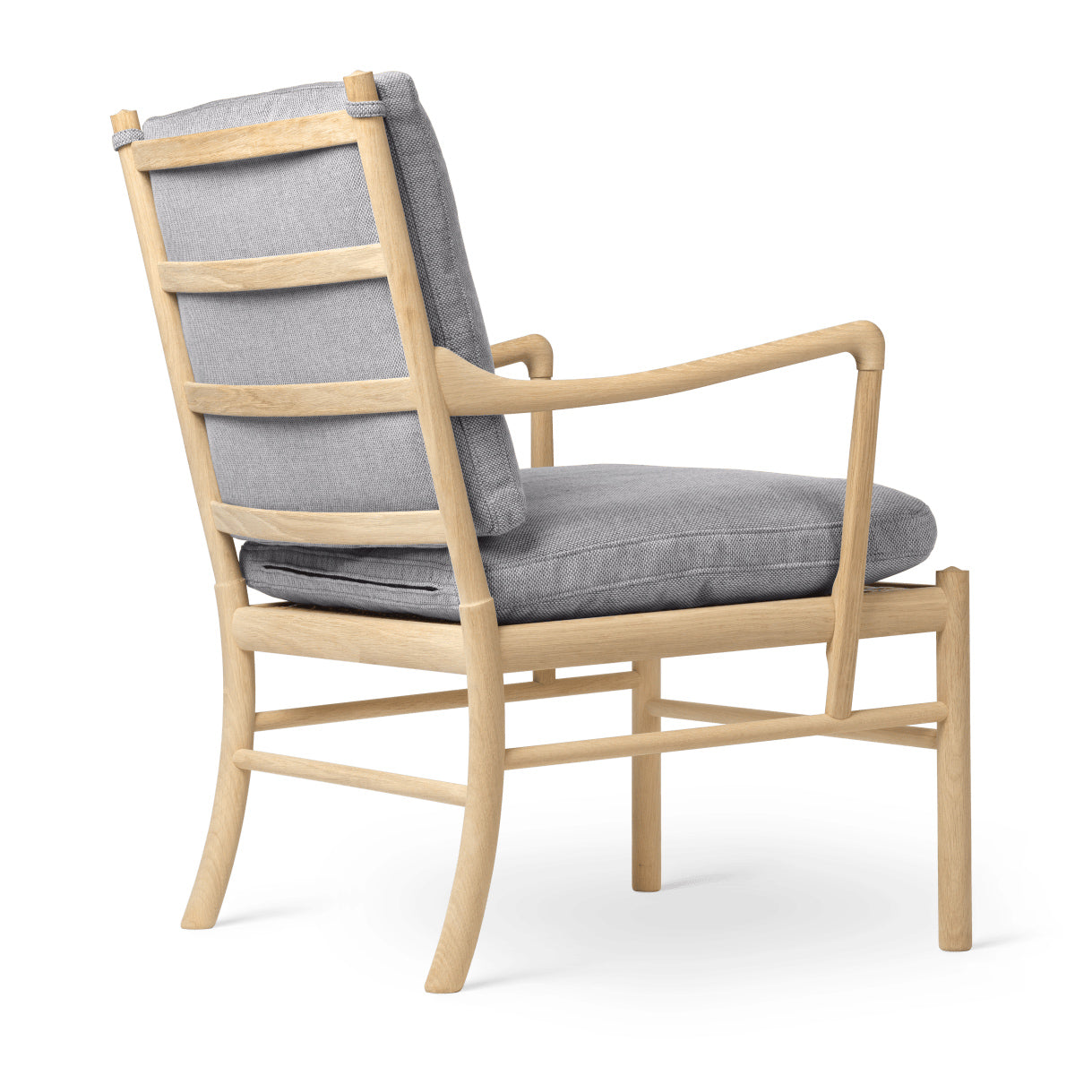 OW149 | Colonial Chair by Carl Hansen & Søn #Oak/Soaped/Fabric | Re-wool | 108