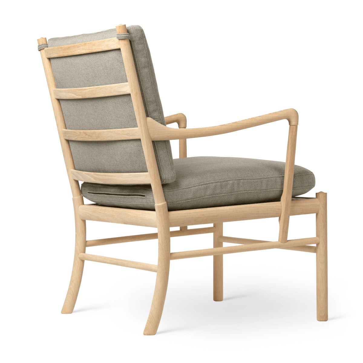 OW149 | Colonial Chair by Carl Hansen & Søn #Oak/Soaped/Fabric | Re-wool | 218