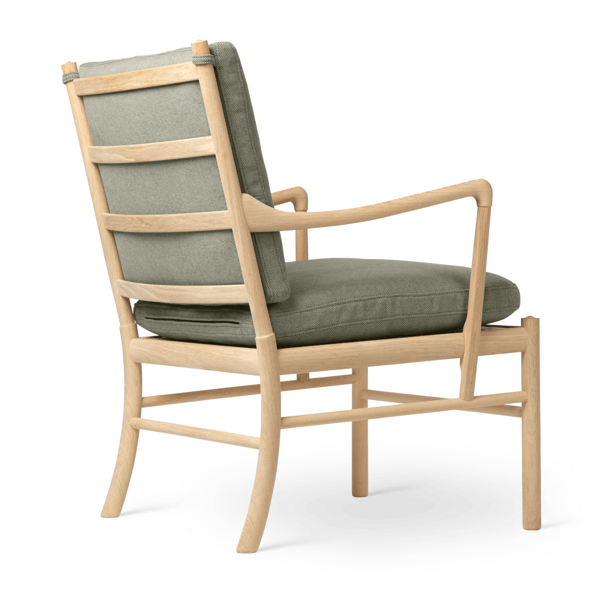 OW149 | Colonial Chair by Carl Hansen & Søn #Oak/Soaped/Fabric | Re-wool | 408