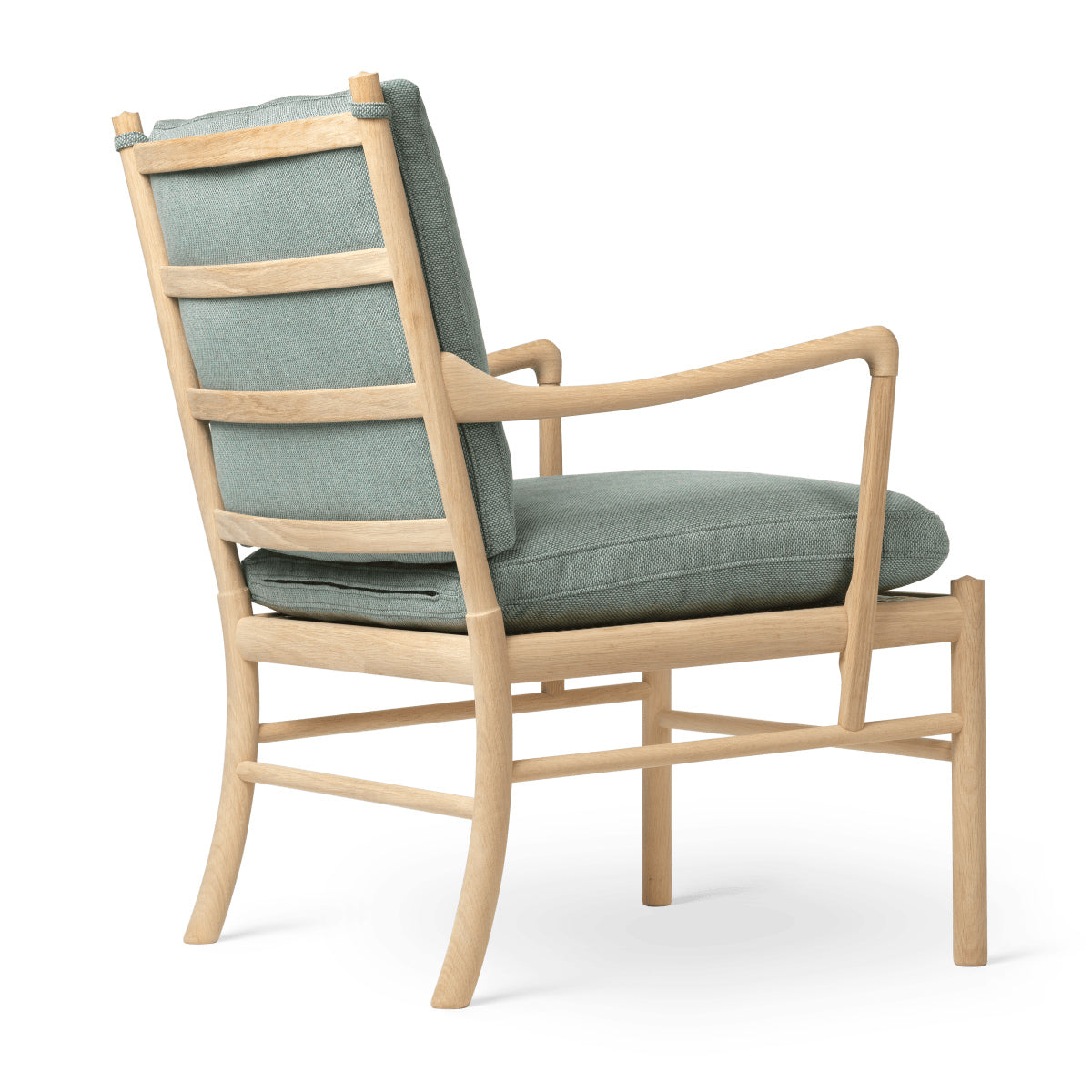 OW149 | Colonial Chair by Carl Hansen & Søn #Oak/Soaped/Fabric | Re-wool | 658