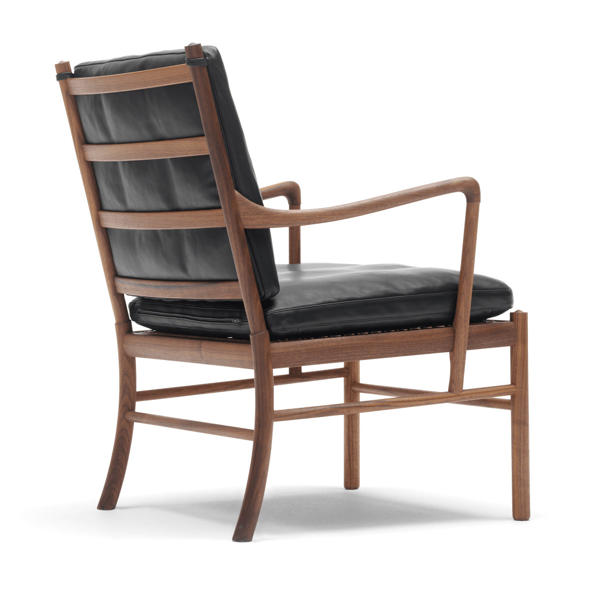 OW149 | Colonial Chair by Carl Hansen & Søn #Walnut/Oiled/Leather | Thor | 301