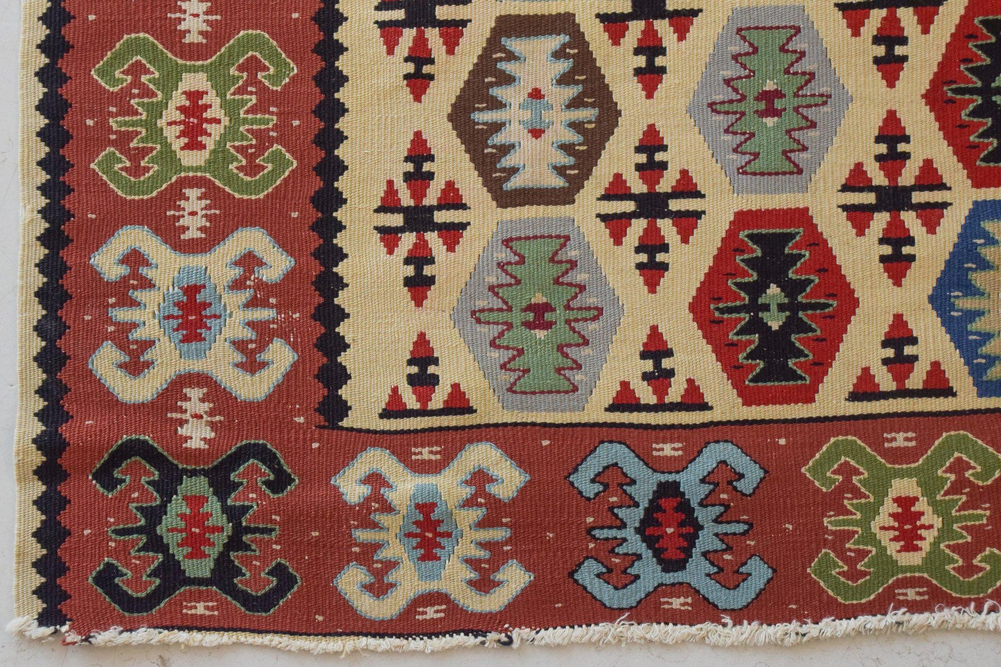 Colourful Handwoven Kilim Rug