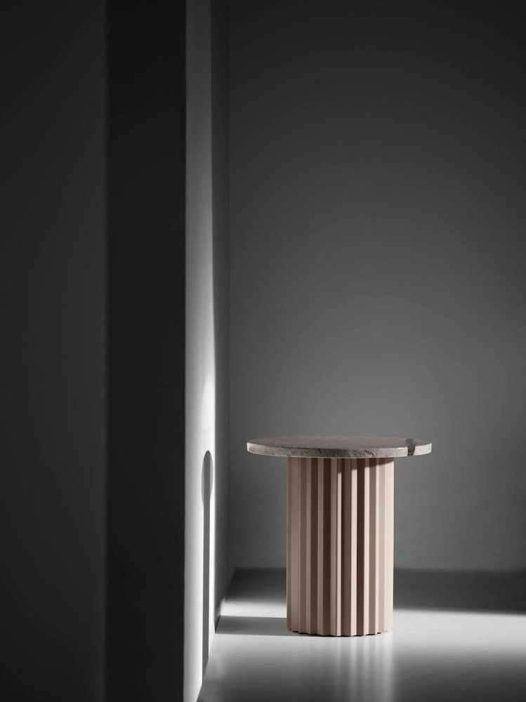 Column Lounge Table with Marble 40 by Lisette Rützou