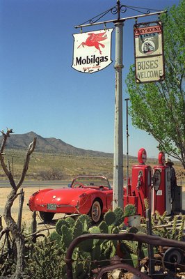 Corvette in the Desert, Usa, 1998, Archival Pigment Print-OBQ-1084669