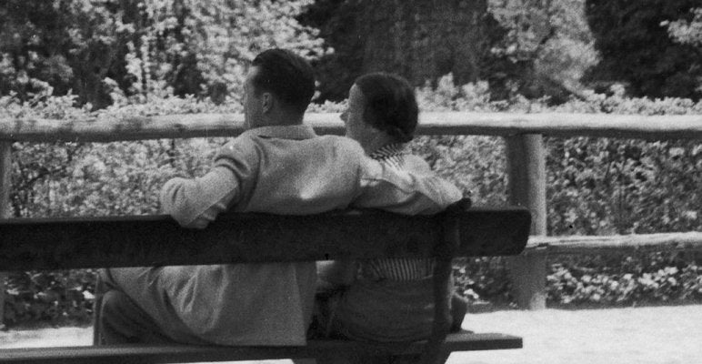 Couple on Bench at Heidelberg Castle, Germany 1936, Printed 2021-DYV-990669