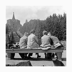 Couples on a Bench in Front of a Statue in Kassel, Germany, 1937, Print-DYV-1092500