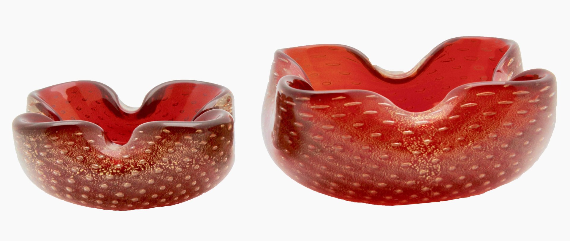 Cranberry Red Controlled Bubble Glass Bowls with Gold Fleck Inclusions by Archimede Seguso, Set of 2