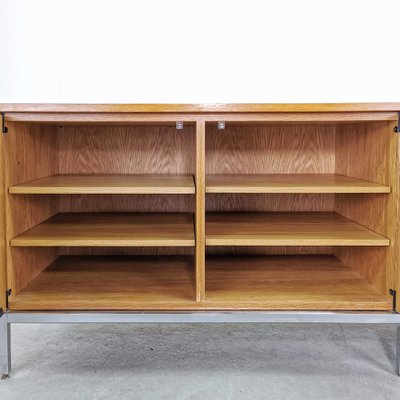 Credenza by Florence Knoll Bassett for Knoll Inc. / Knoll International, 1970s-PRS-1740471