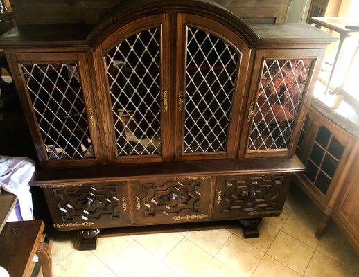 Credenza in Oak with Stained Glass Windows-WQQ-2020254