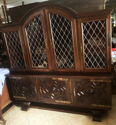 Credenza in Oak with Stained Glass Windows-WQQ-2020254