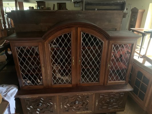 Credenza in Oak with Stained Glass Windows-WQQ-2020254