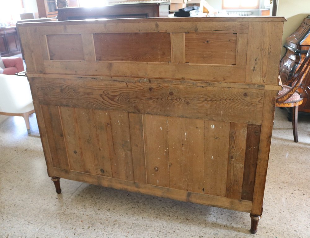 Credenza with Richerly Inlaid Neoclassical Lift, 1990s