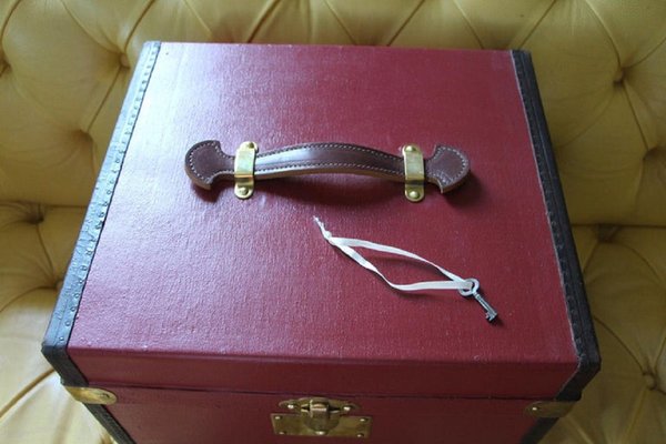 Cube Shape French Red Canvas Trunk, 1930s-YF-1328228