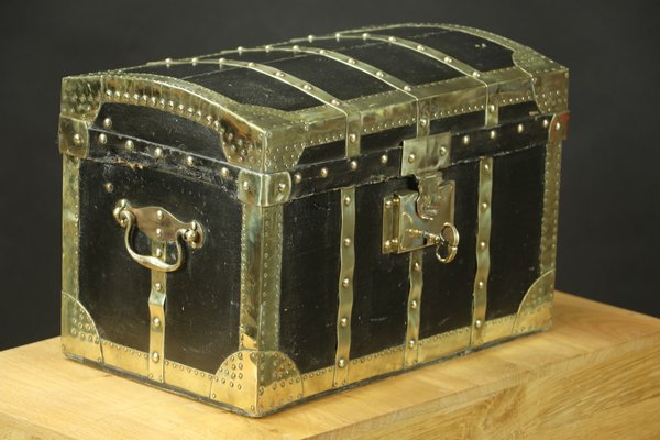 Curved Doll Trunk in Black Coated Canvas and Brass-EMZ-1220486