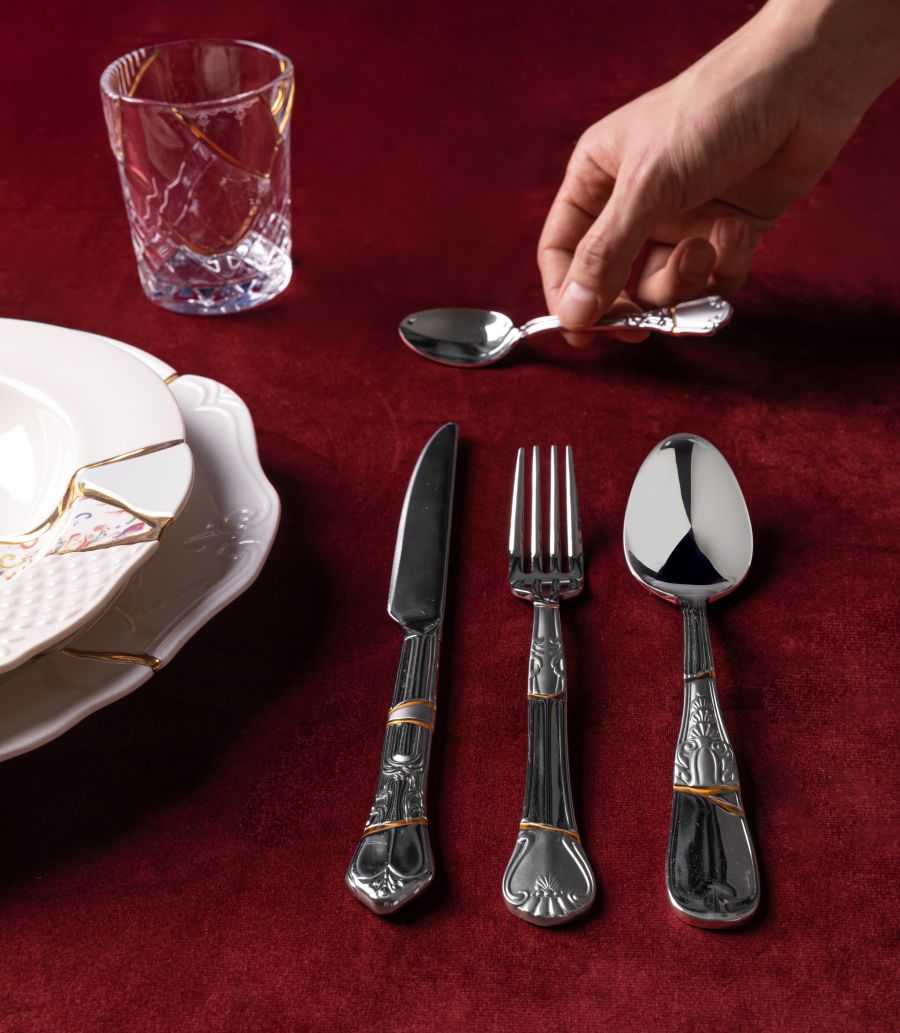 Porcelain and gold plated Cutlery Kintsugi by Seletti