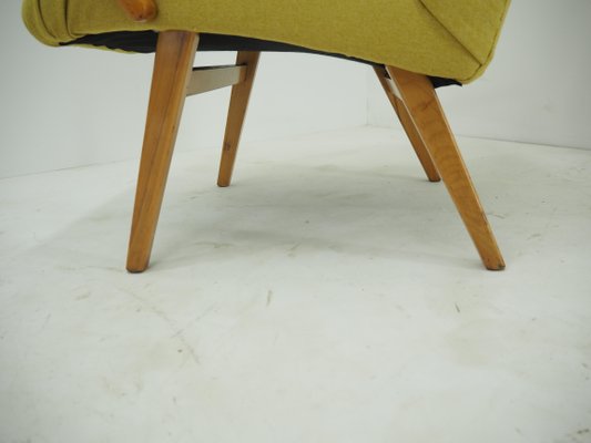 Czech Ton/Thonet Beech Armchairs, 1960s, Set of 2-TZ-1079006