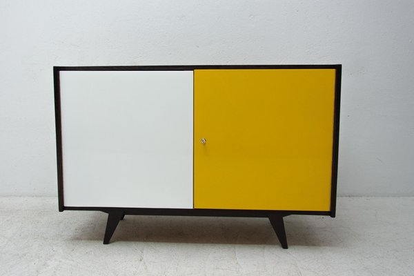 Czech U-450 Sideboard by Jiri Jiroutek for Interiér Praha, 1960s-HXT-778458