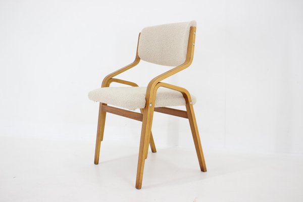 Czechoslovakian Dining Chairs in Bentwood and Boucle Fabric, 1970s, Set of 4-TZ-1382402