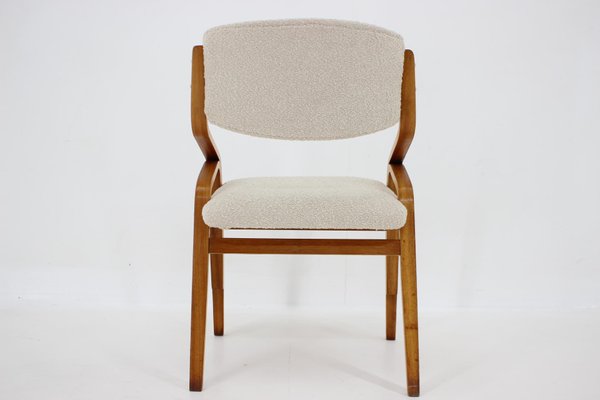 Czechoslovakian Dining Chairs in Bentwood and Boucle Fabric, 1970s, Set of 4-TZ-1382402