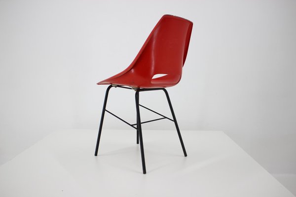 Czechoslovakian Red Fiberglass Dining Chairs, 1960s, Set of 3-TZ-801048