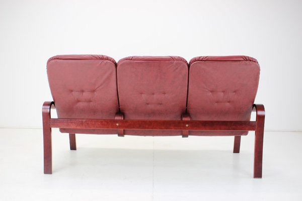 Czechoslovakian Three-Seater Leather Sofa from Ton, 1980-TZ-1262928