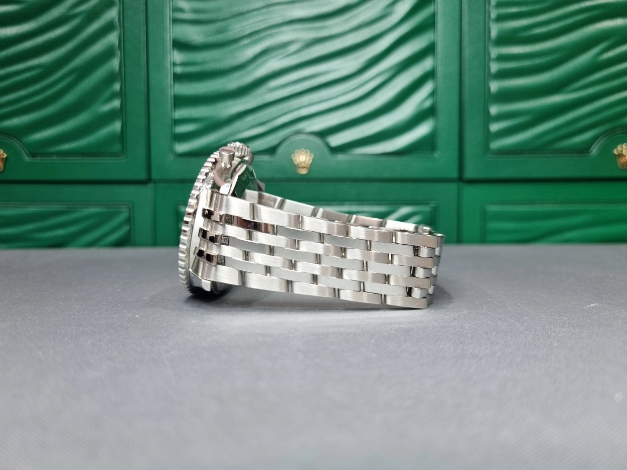 [빈티지/매장즉시발송] Breitling 네비타이머 크로노그래프 43 (스틸 | 블랙 다이얼 | 메탈 브레이슬릿)