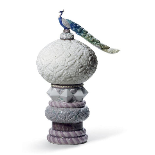 Peacock Table Lamp (CE) by Lladró